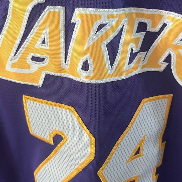 Kobe Bryant LA Laker NBA Adidas Jerseys Size Mens Small - Picture 3 of 5